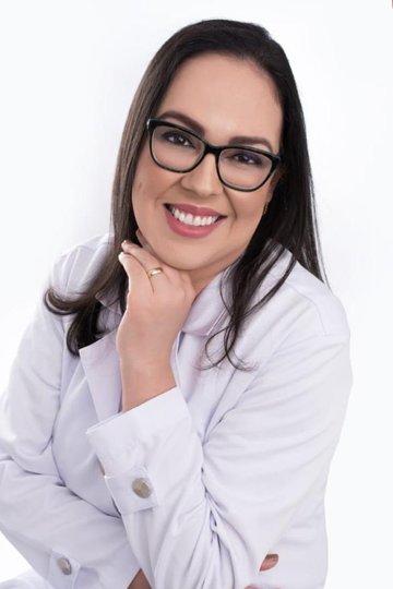 Dra. Sheila Fernandes